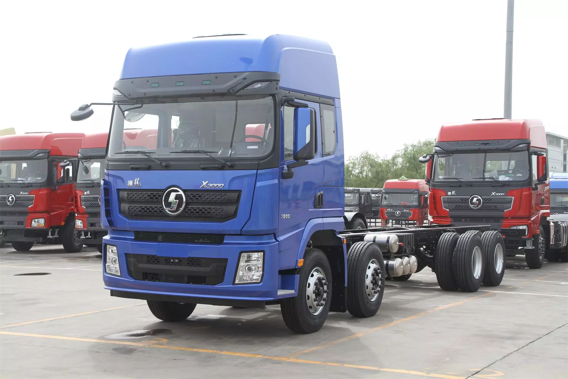 SHACMAN X3000 Грузовой автомобиль 8X4